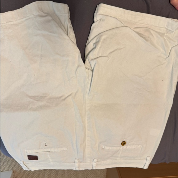 Jachs White Flat Front Shorts - Picture 4 of 4